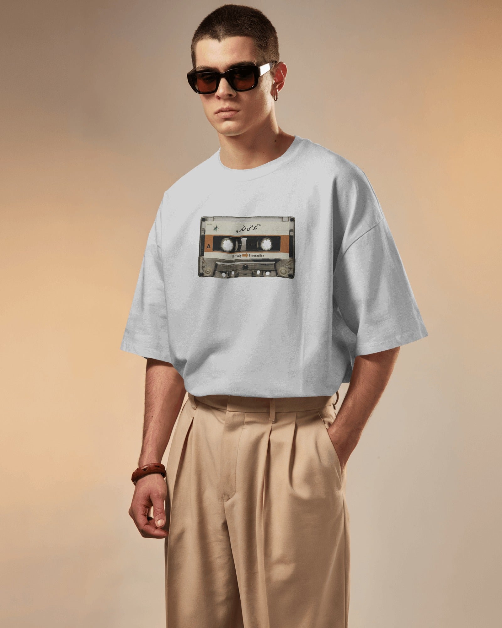 Vintage Persian Cassette Tape T-Shirt | Iranian Nostalgia Music Design T-Shirt